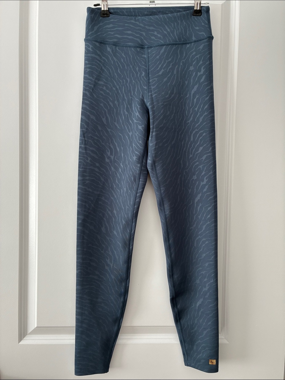 Aurum Activewear Size S Seamless Compression Leggings - Midnight Blue